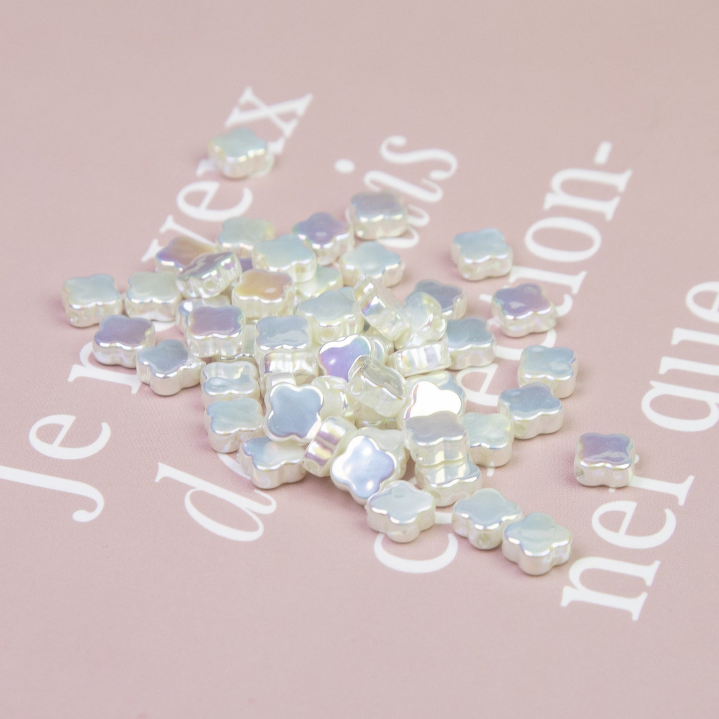 Baroque Clover Moonlight Pearl Charm