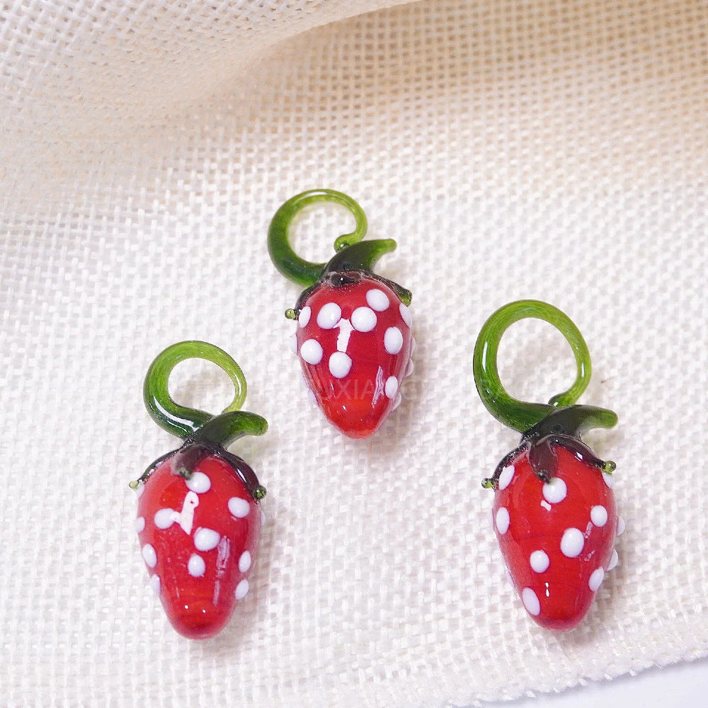 Festive Christmas Tree and Wreath Glass Beads Christmas strawberries by Acrijoy